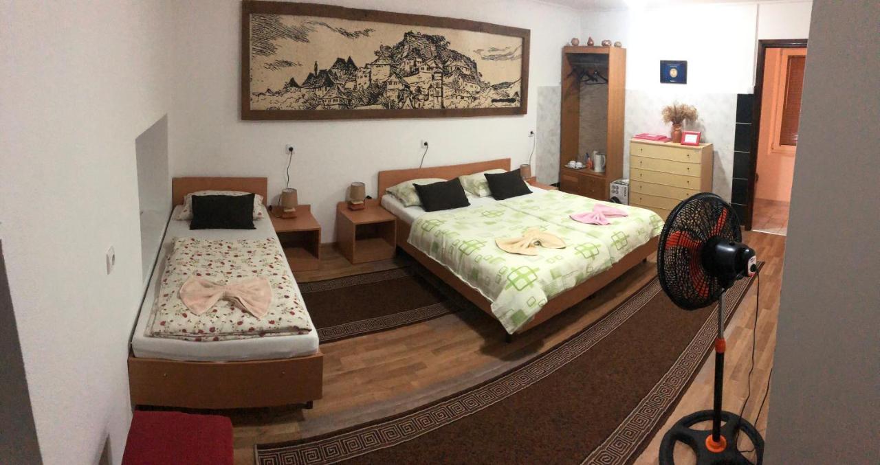 Prenociste Gany Hotel Jajce Exterior photo